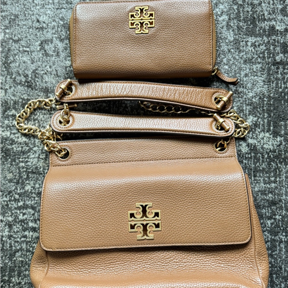 Tory Burch Tan Leather Bag and Wallet Set